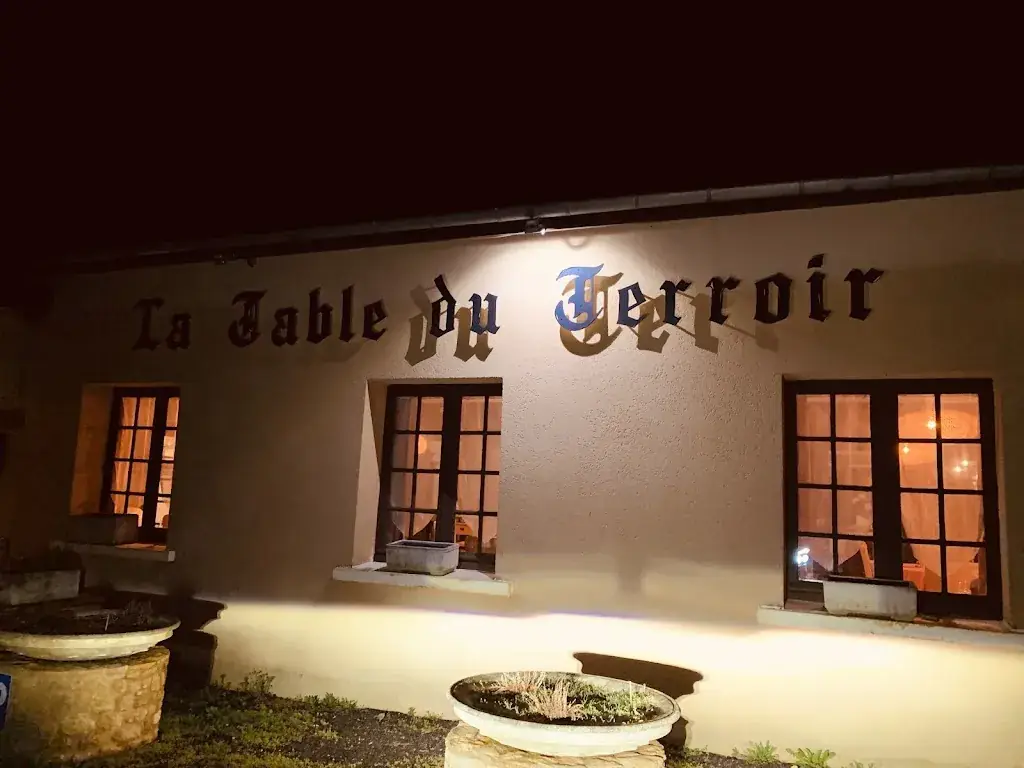 Hanh Nguyen_Le Domaine du Terroir_Chapelle-Aubareil_review