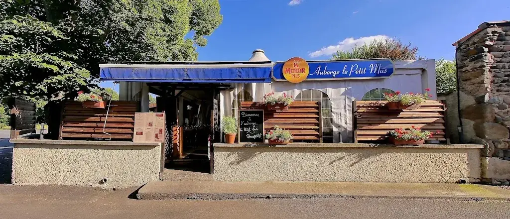 AUBERGE du Petit Mas restaurant in Issoire