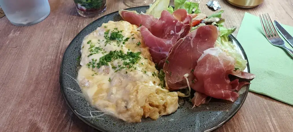 AUBERGE du Petit Mas_Issoire_slider_image_3