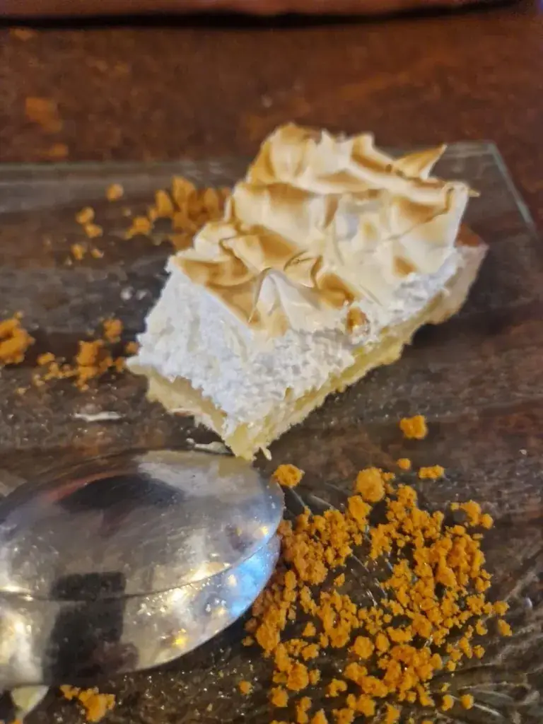 Stuart Henniker-Smith_Auberge de Lanouaille_Lanouaille_review