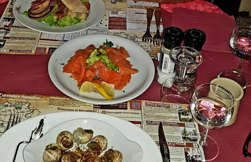 Menu_Restaurant Favard-Franca_Cherveix-Cubas_image_8