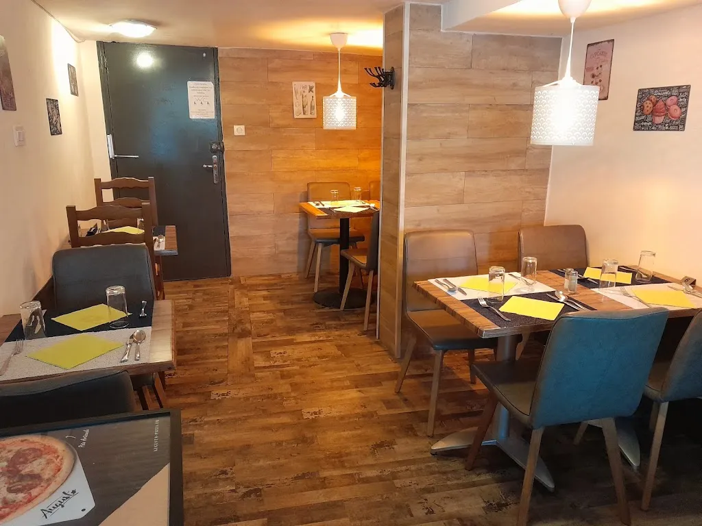 Bistro Le Passage restaurant in Tourtoirac