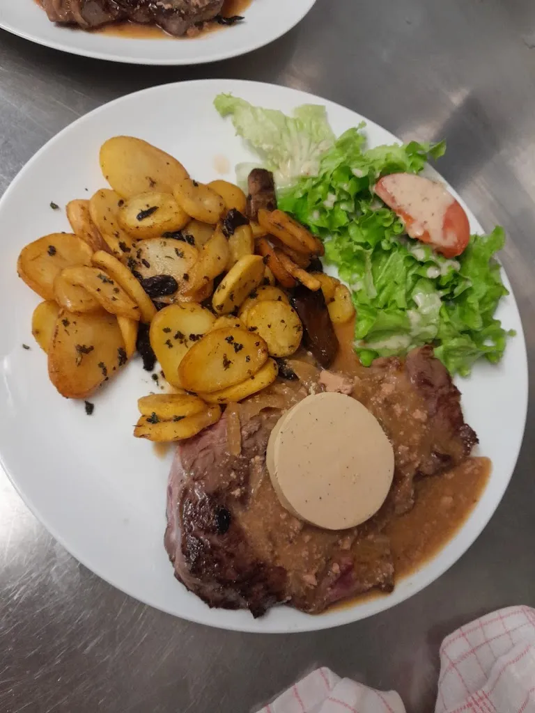 Bistro Le Passage_Tourtoirac_slider_image_2