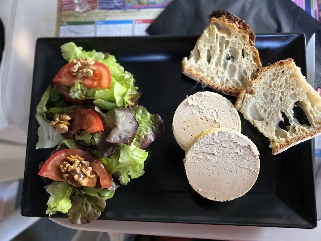 Brasserie Le Cocopat_Hautefort_slider_image_2