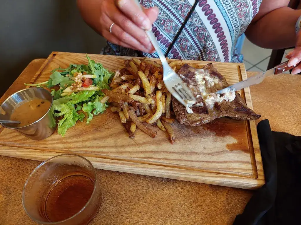 Menu_Restaurant de Coucou_Hautefort_image_5