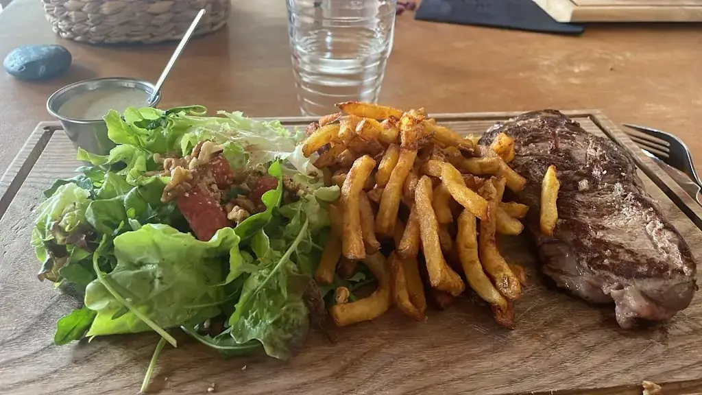 Restaurant de Coucou_Hautefort_slider_image_2