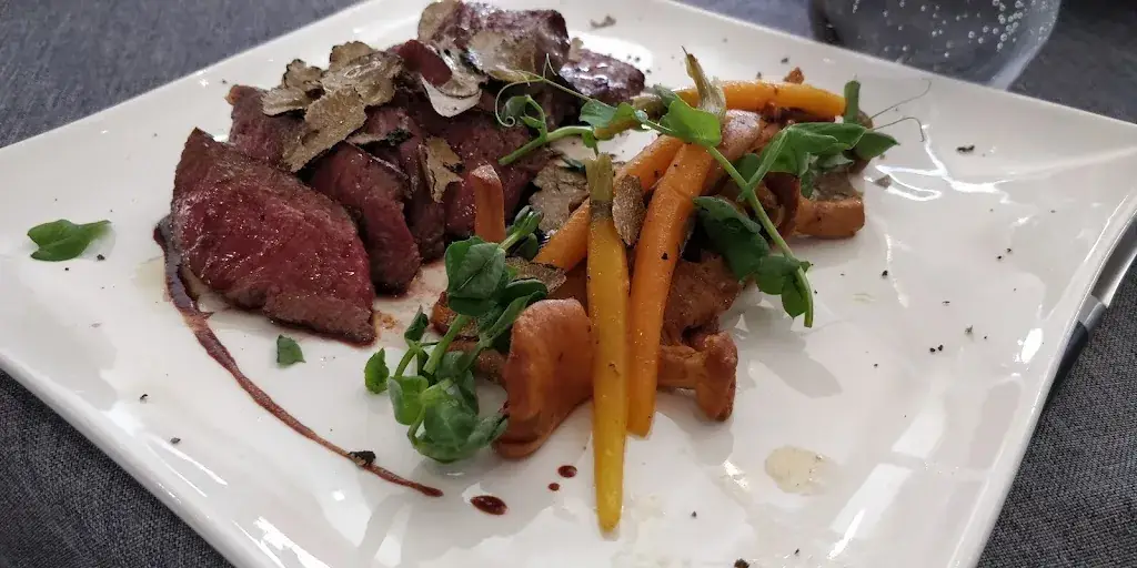 La Table d'Arthur_Issoire_slider_image_2