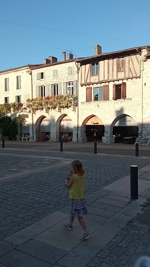 Restaurant Italien des Arcades_Eymet_slider_image_2