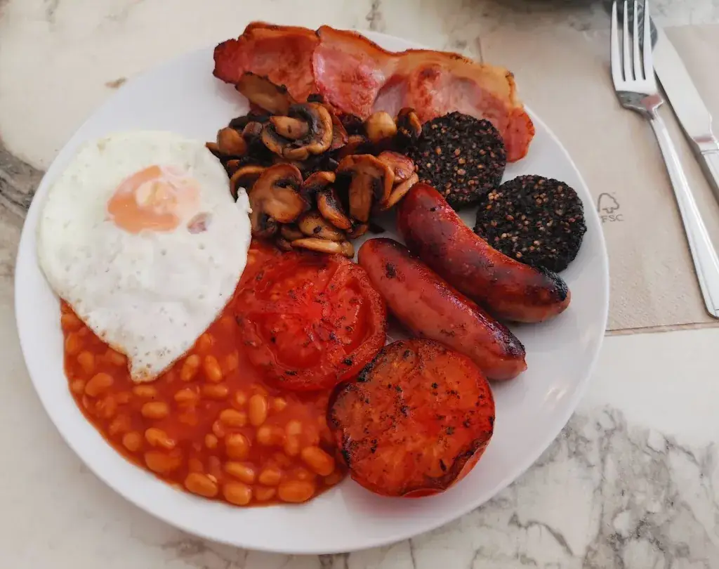 Le Rendez-Vous Café_Lauzun_slider_image_3