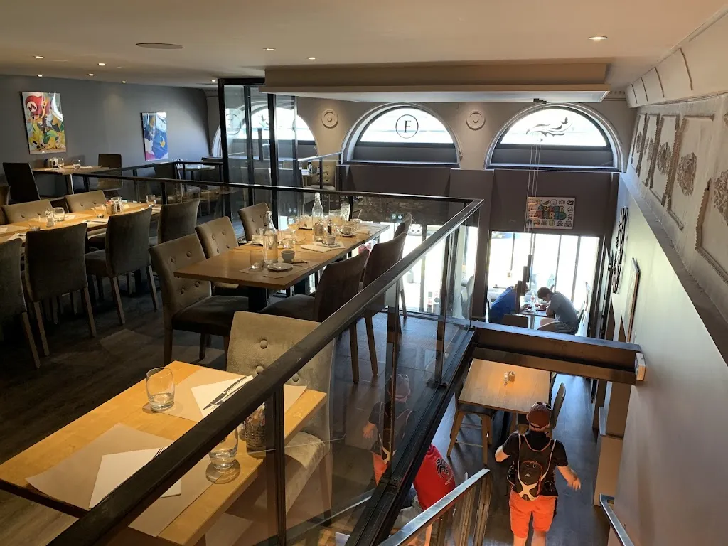 Brasserie Tabac Le Français ristorante a Issoire