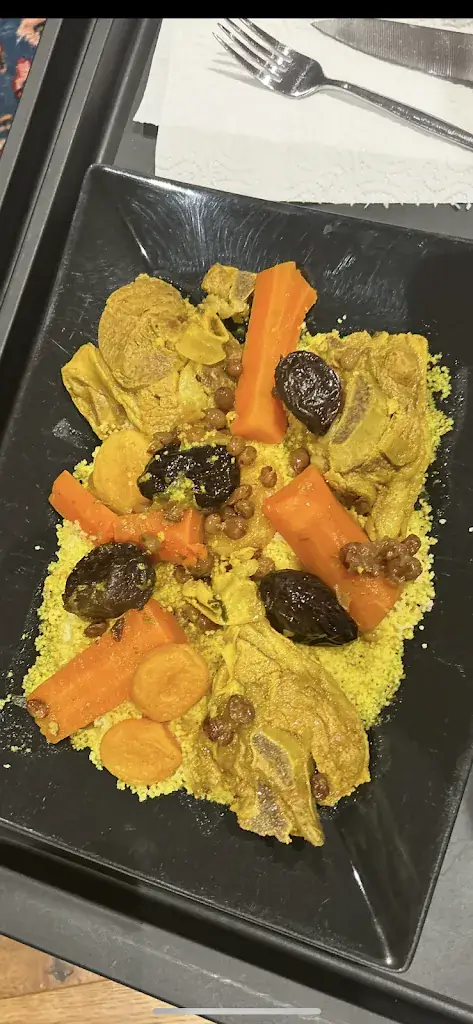 Arthur Brunet_Au Royaume du Couscous_Fargues-Saint-Hilaire_review