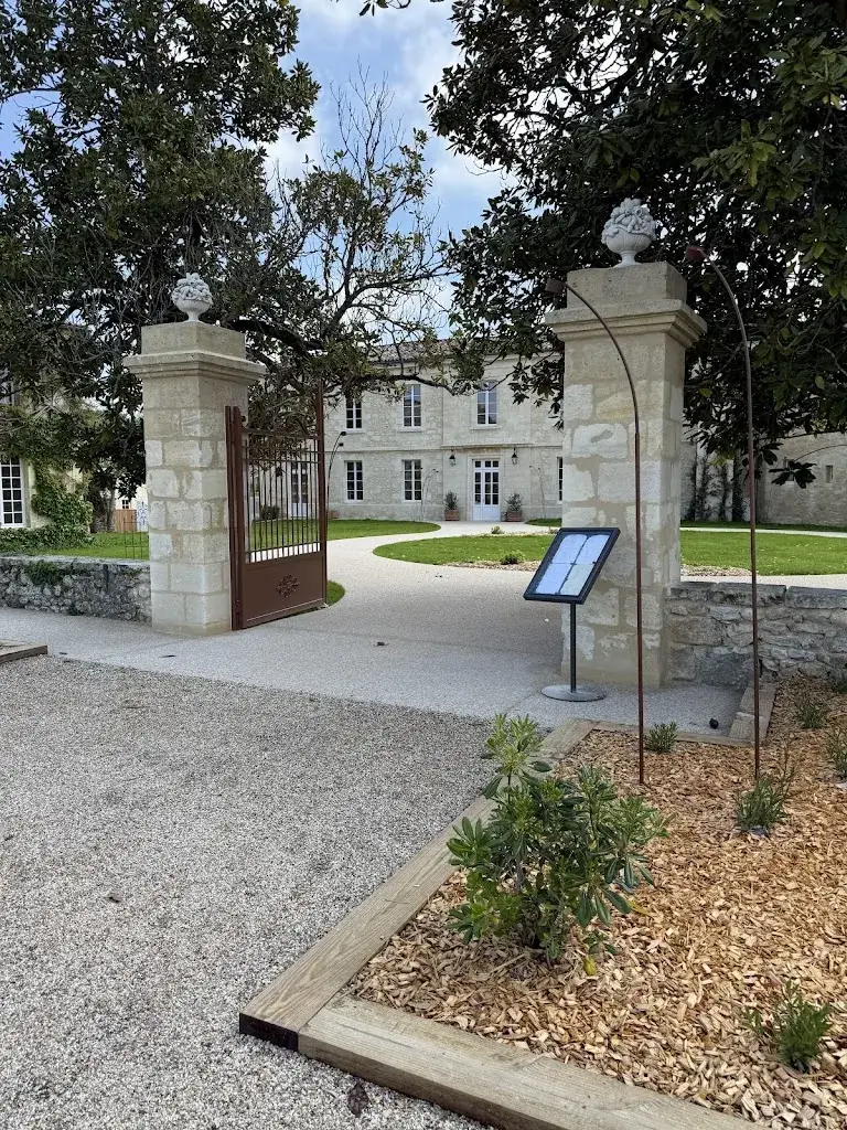 Florine Lize_Sainte raphine - Restaurants, Bars, événements et lieu de réception Bordeaux rive droite_Fargues-Saint-Hilaire_review