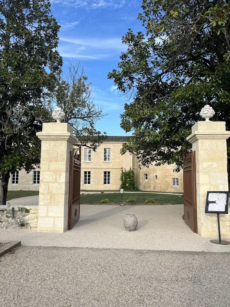 Nelly L_Sainte raphine - Restaurants, Bars, événements et lieu de réception Bordeaux rive droite_Fargues-Saint-Hilaire_review