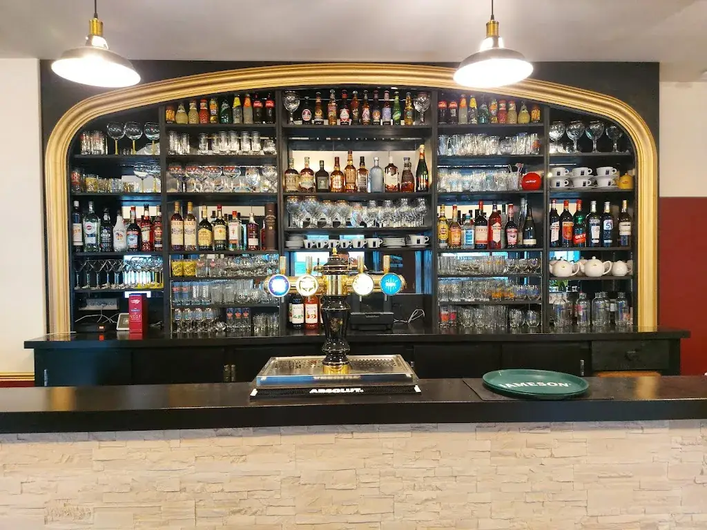 Vesperli_Fontaine-le-Comte_slider_image_3