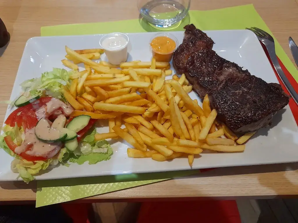 Menü_Cafétéria Aladin_Fontaine-le-Comte_Bild_3