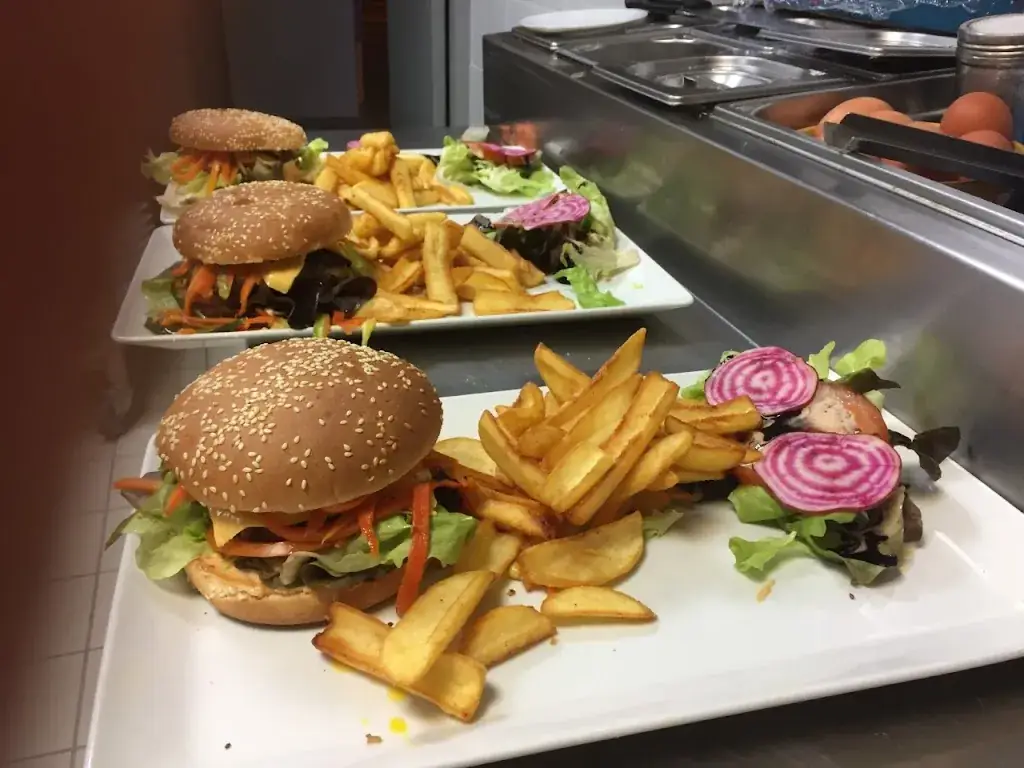 Menü_Cafétéria Aladin_Fontaine-le-Comte_Bild_4