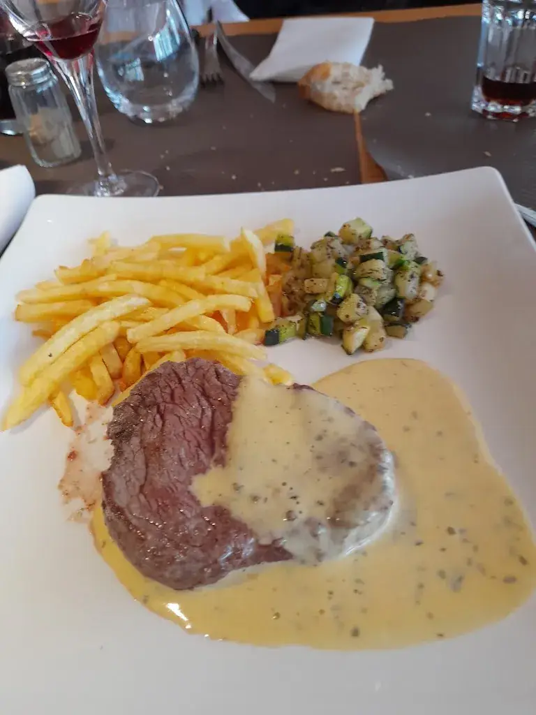 Restaurant @ Hôtel Restaurant Les Soldanelles_Fontcouverte-la-Toussuire_slider_image_2