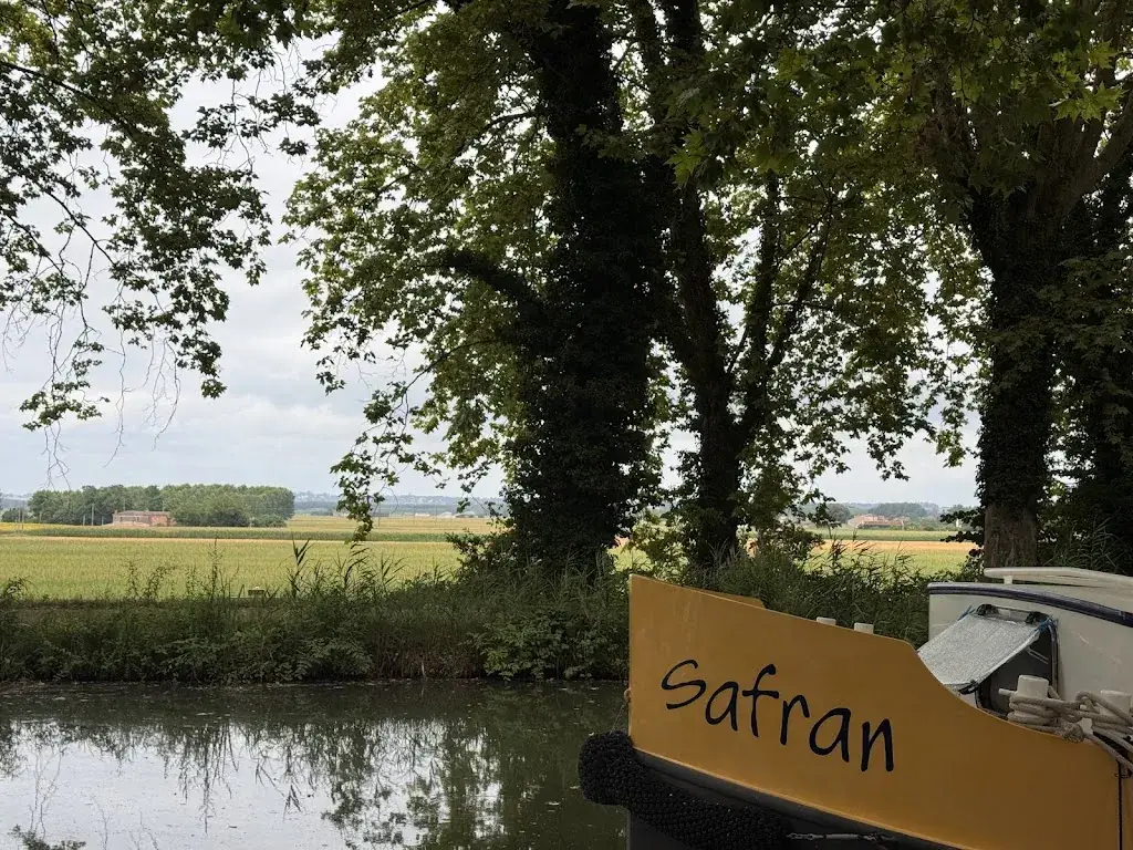 Andrew Brown_Guinguette Les Frangins_Fourques-sur-Garonne_review