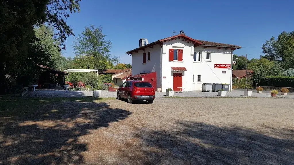 Le Relais_Gabarret_slider_image_2