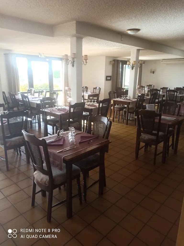 Hot Rest Fumel_Fumel_slider_image_2