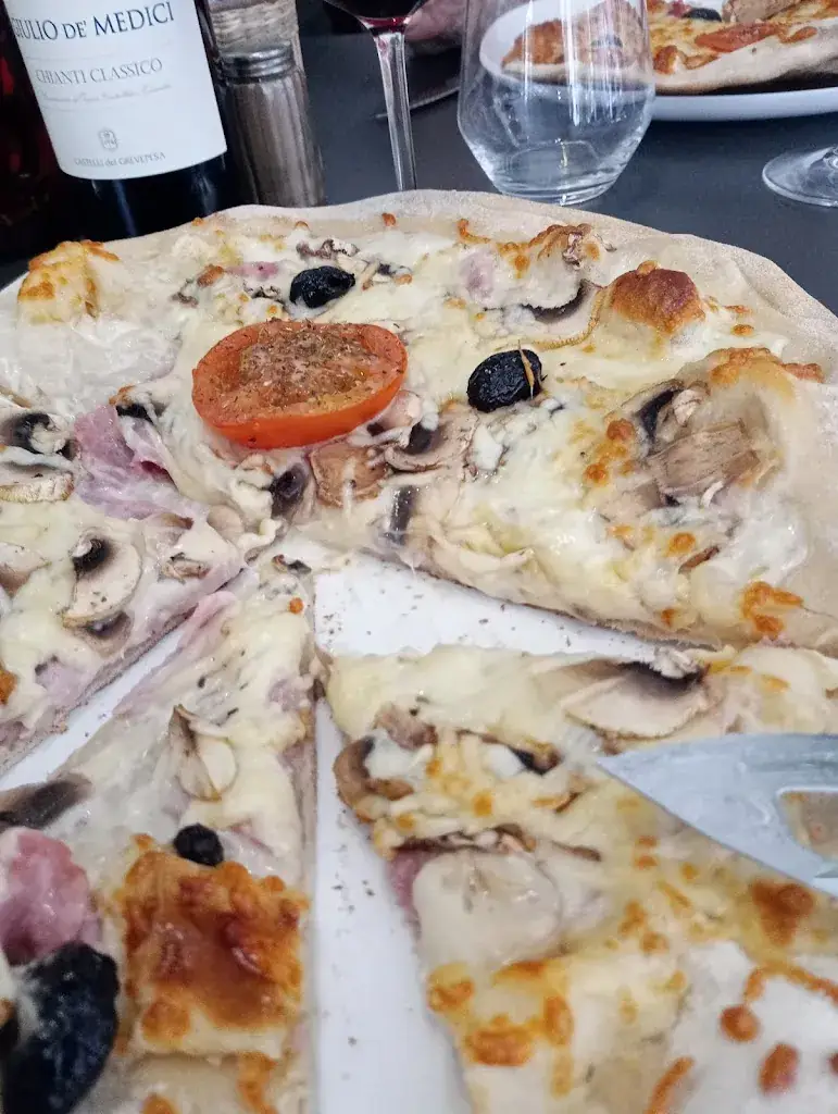 Christian Macé_Restaurant Italien Pizzeria La Dolce Vita_Fumel_recensione