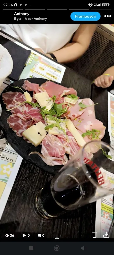 Justine_L'Autentico_Issoire_review