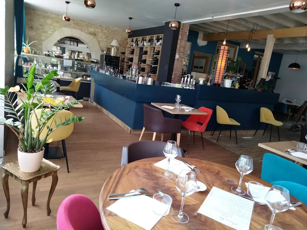 Le BistrotChic Hotel Restaurant_Monsempron-Libos_slider_image_1