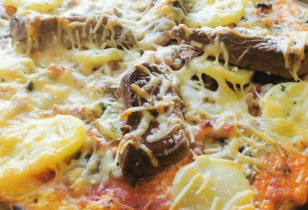 Pizza Bingo Galgon Restaurant in Galgon