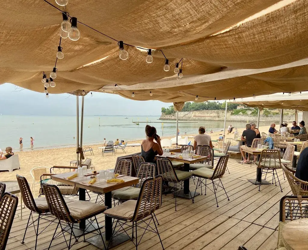 La Retenue_Fouras_slider_image_2