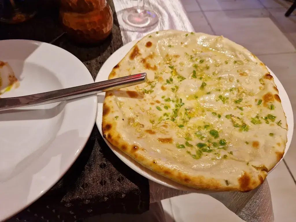 Jean-Luc Godard_Jasmine's restaurant_Issoire_review