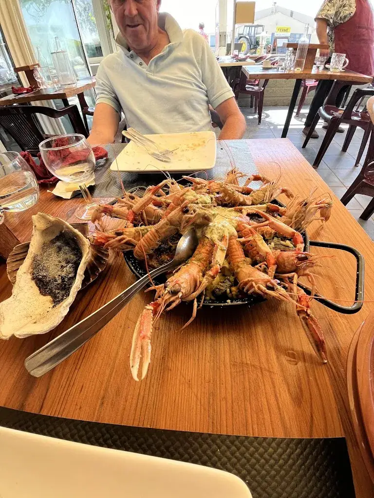 Tessa Holmes_Les Viviers De Nadège_Fouras_review