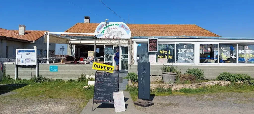 Les Viviers De Nadège restaurant in Fouras