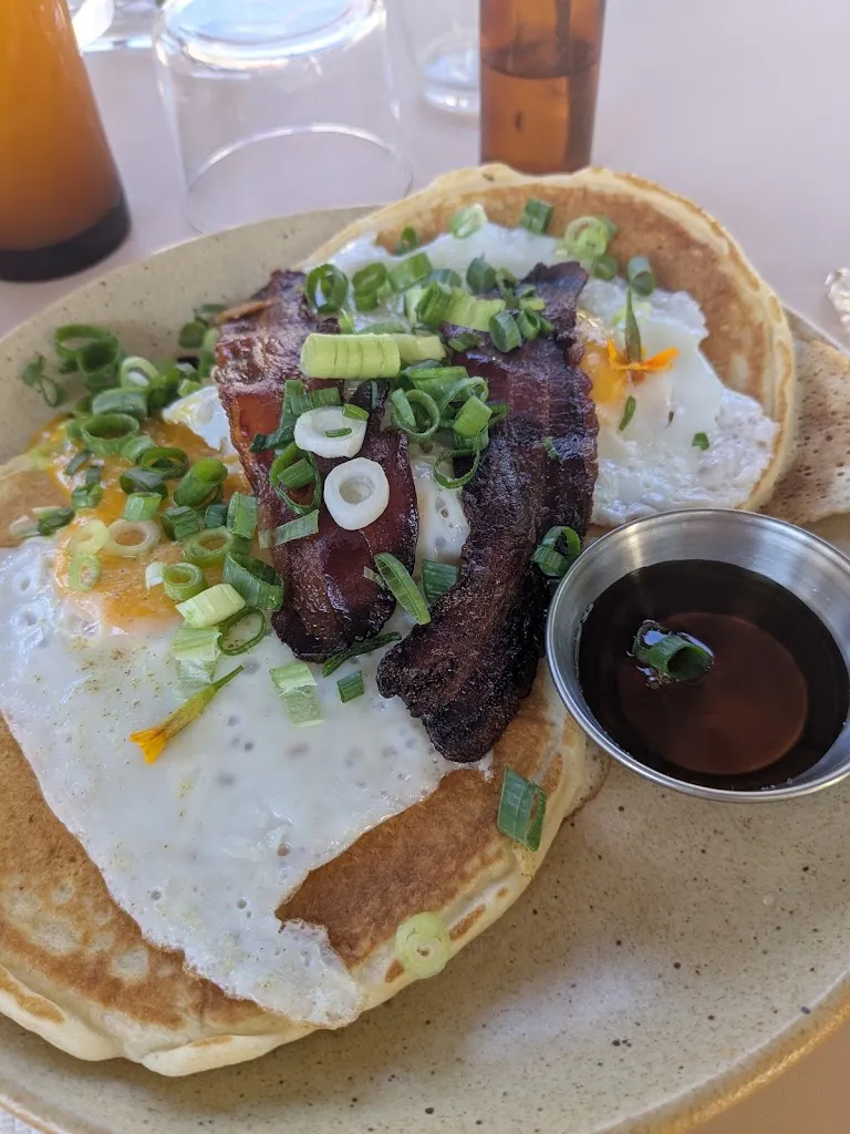 Alex Spaanderman_Tartine_Fouras_review