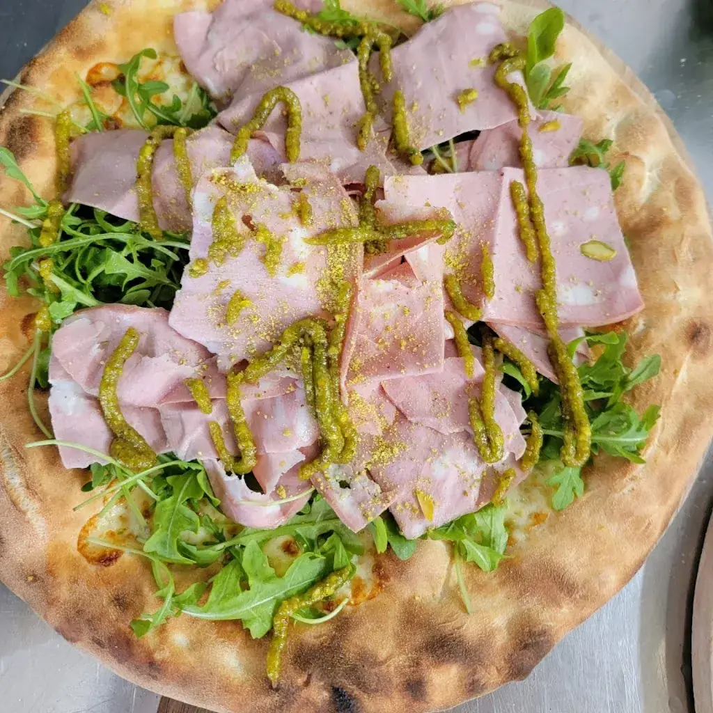 AZZURRA Pizzeria_Fouras_slider_image_3