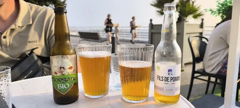 Cha Cha_L'Horizon_Fouras_review