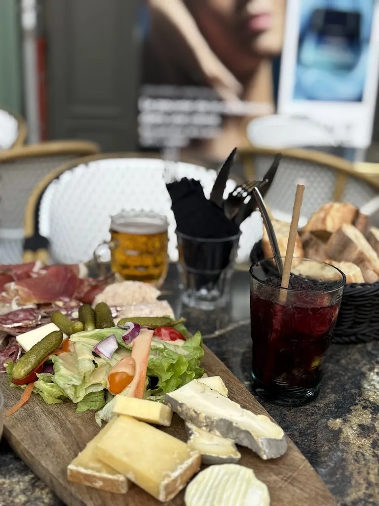 Au rendez-vous des copains_Issoire_slider_image_3