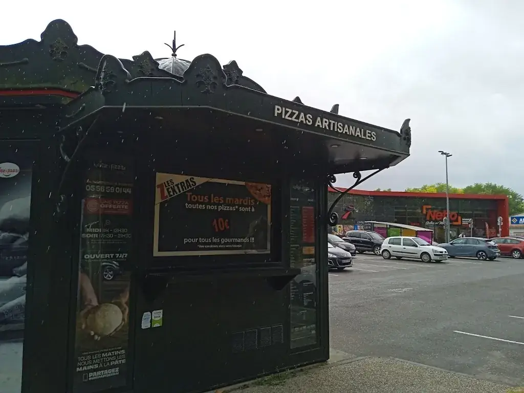 Le Kiosque a Pizzas restaurant in Gaillan-en-Médoc