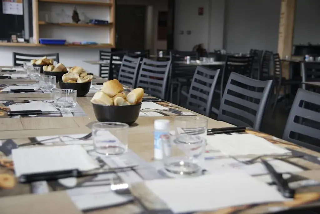 Bistrot du Pradeau_Gelos_slider_image_1