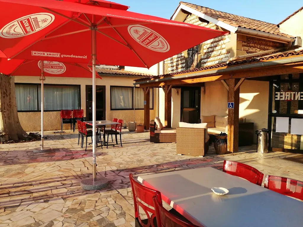 Le Cedre Vert - Bar Restaurant restaurant in Gardonne