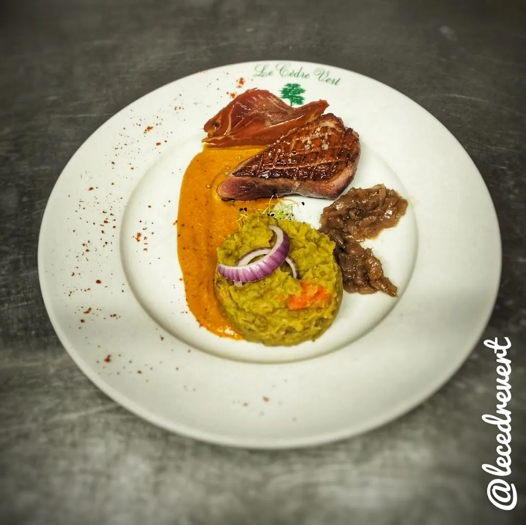 Le Cedre Vert - Bar Restaurant_Gardonne_slider_image_2