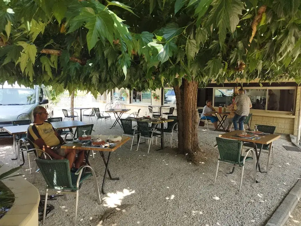 Le Batelier restaurant in Prigonrieux