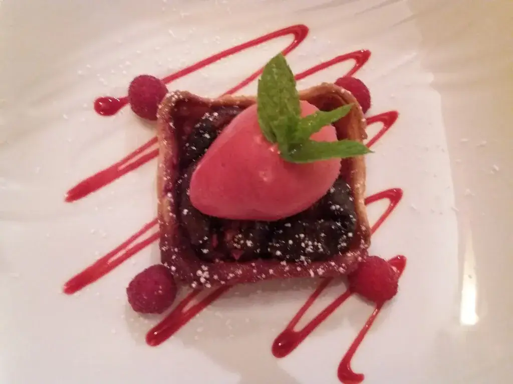 Emmelina Audigier_Restaurant Côté Bastide_Sainte-Foy-la-Grande_review