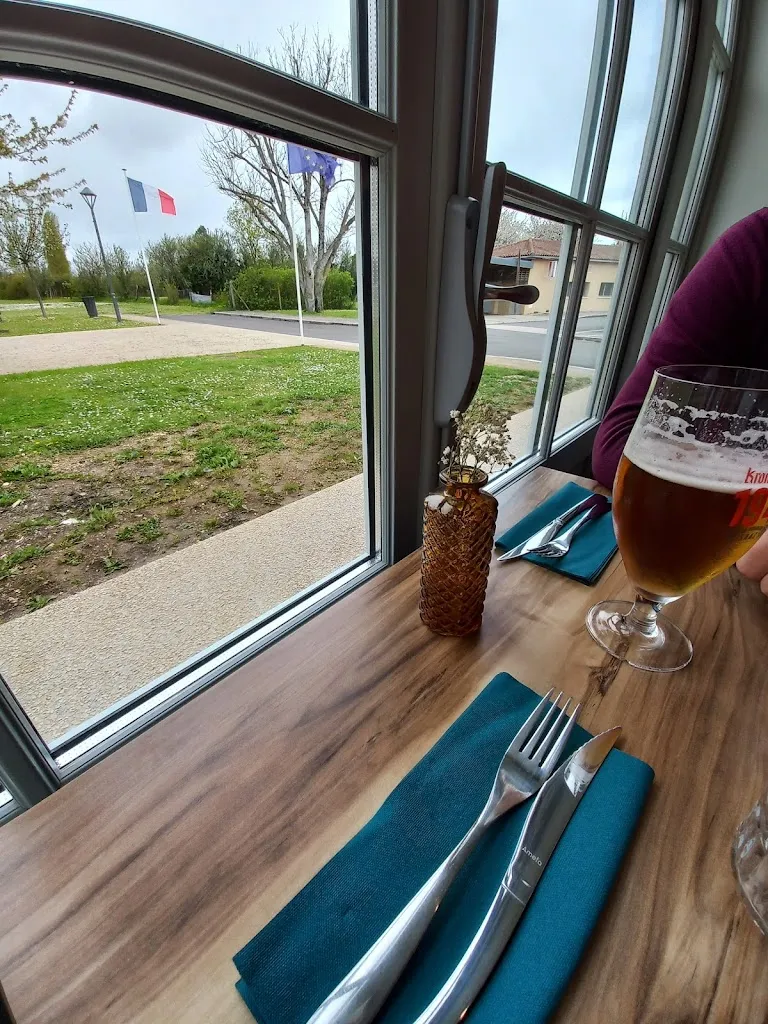 laetitia roy_L’anomalie_Gensac-la-Pallue_review