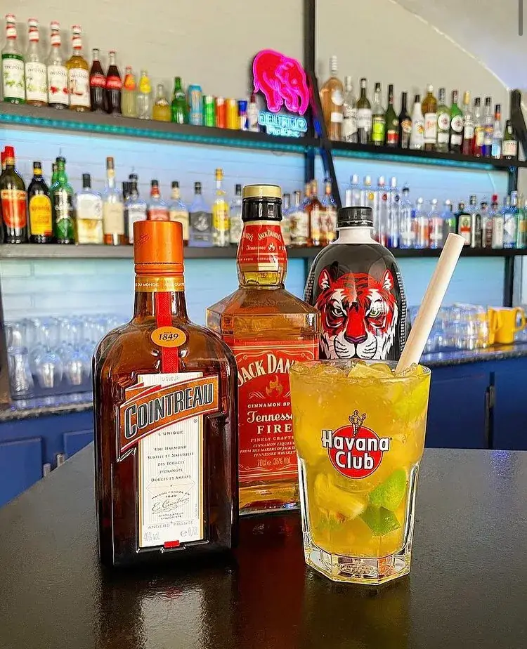 Bulldog Café Issoire_Issoire_slider_image_2