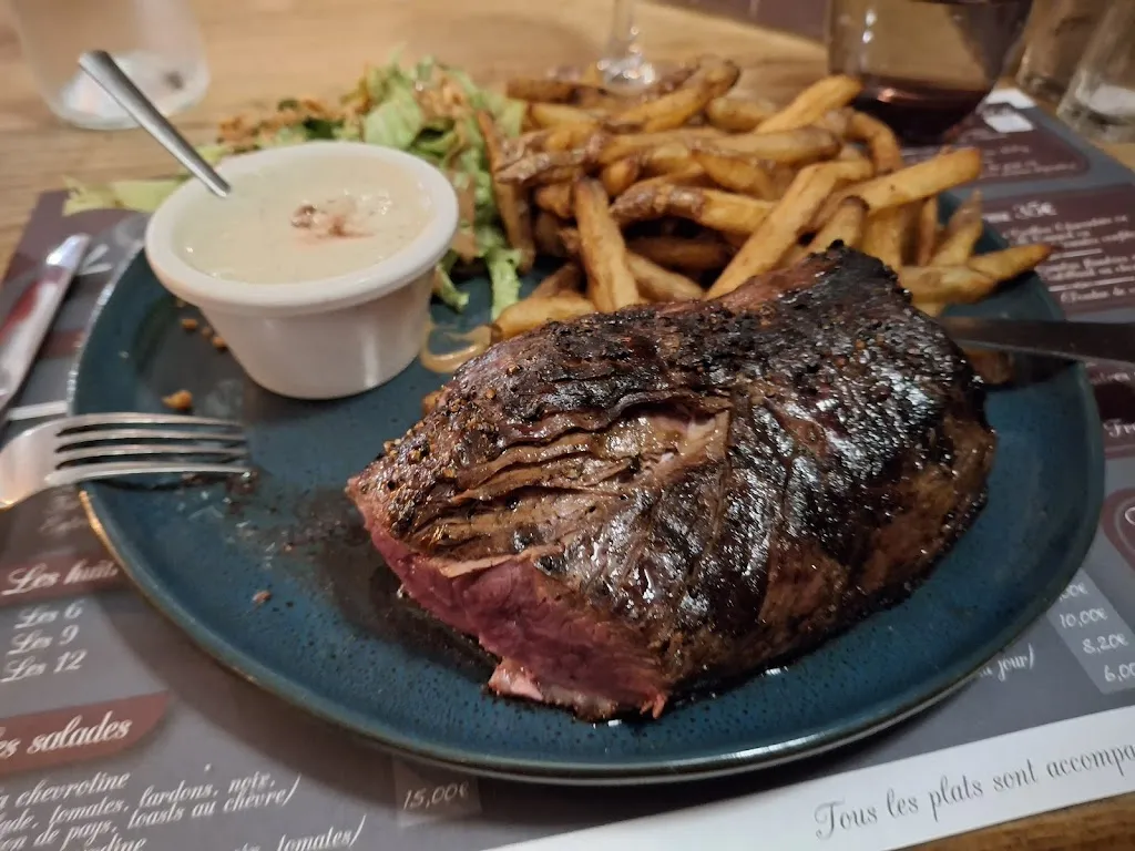 Claire Monnin_L'Entrecote_Gond-Pontouvre_review