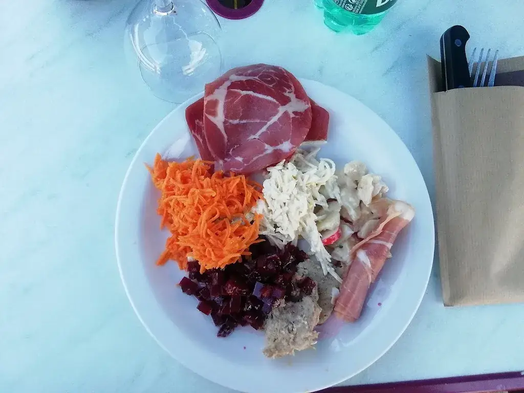 Menu_le Vieux Faitout_Puymiclan_image_3