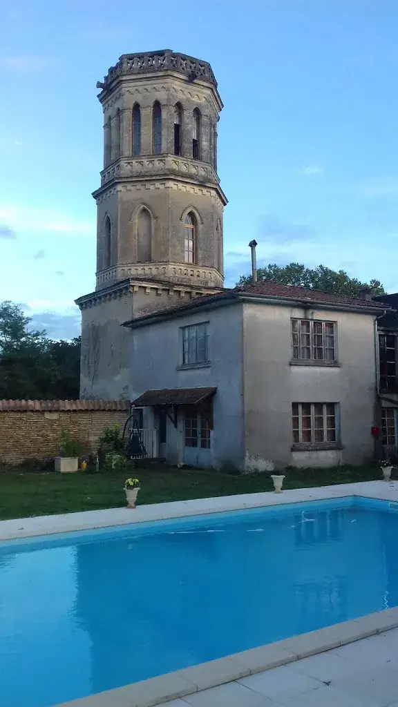 Sarl Chateau Arago_Fauguerolles_slider_image_2