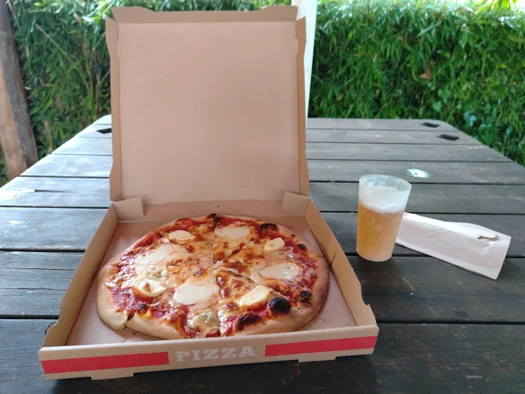 Rémi Prost Boucle_La Cabane_Mas-d'Agenais_review