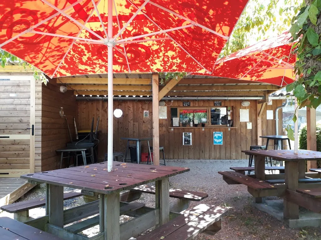 La Cabane restaurant in Mas-d'Agenais