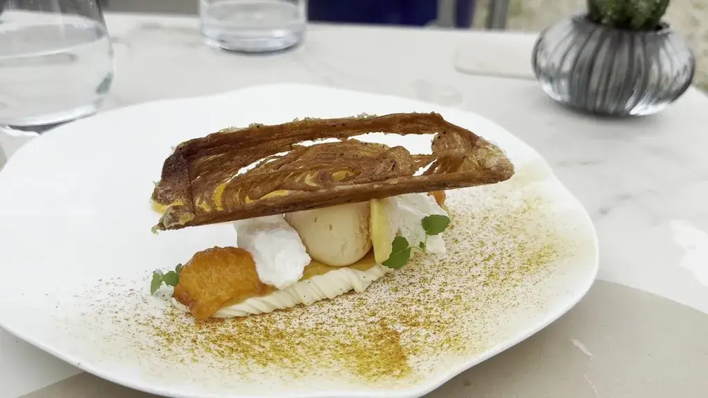 marisa phiwkhaw_Briketenia_Guéthary_review